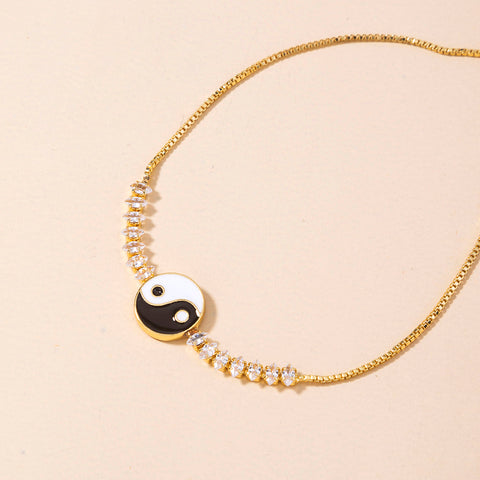 Brass Gold Plated Tai Chi Yin Yang Pendant Micro-set Zircon Shrink Pulled Copper Bead Bracelet