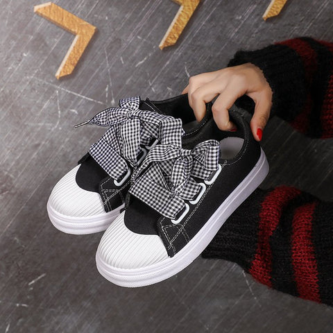 2021 spring new women's shoes casual round head cross binding belt low heel lacing belt PU shoes