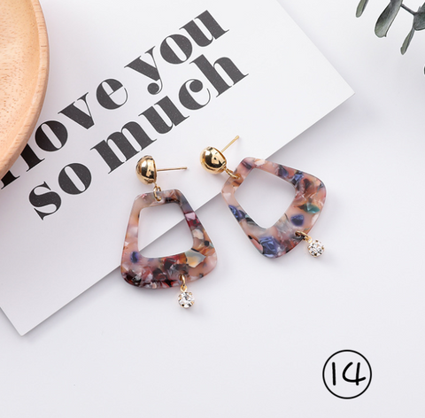 Simple and stylish acrylic geometric leopard stud earrings wooden earrings