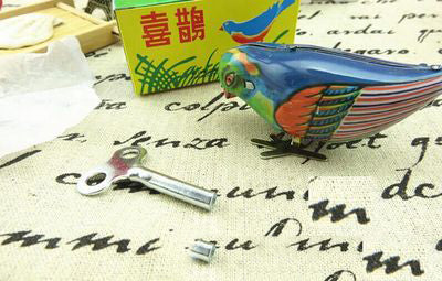 Children's Wind-up Iron Leap Frog Toy
