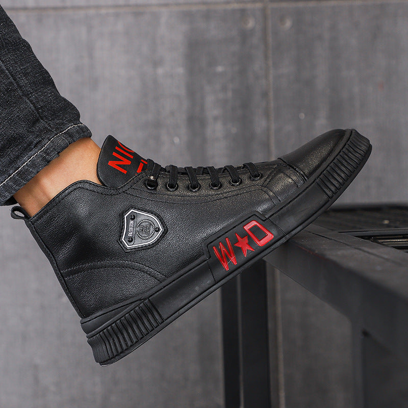 European station high men's shoes 2021 autumn and winter new men's leather fashion tide shoes men's Korean version of the net red thick floor shoes