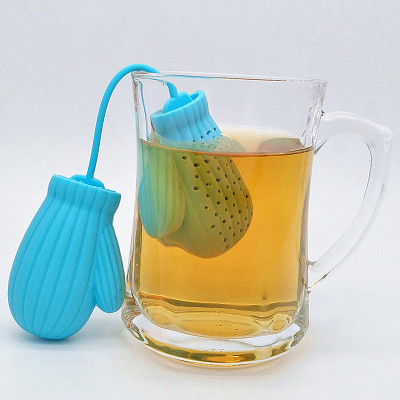 Creative Christmas gloves tea bag and tea leak