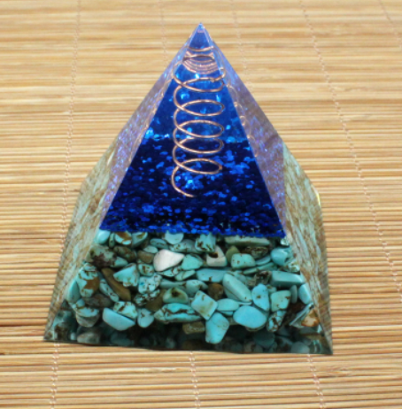 Twelve Constellation Chakra Pyramid Crystal Gravel Bedroom Ornament