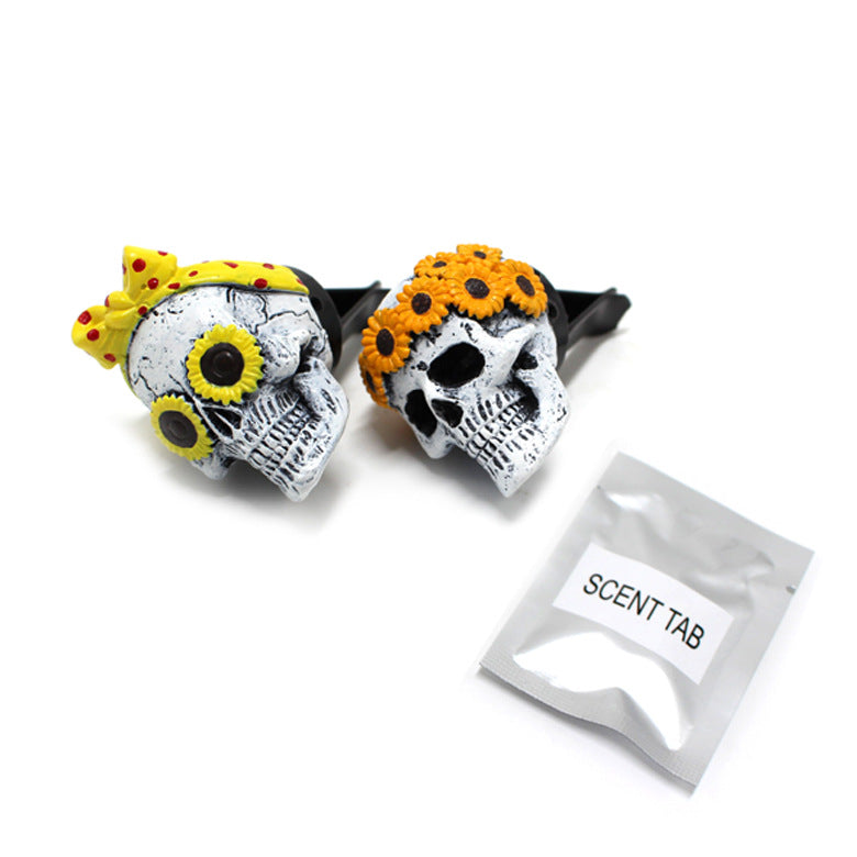 Car Air Freshener Vent Clip Car Aromatherapy Perfume Ghost Air Vent Two-Piece Car Interior Ornaments