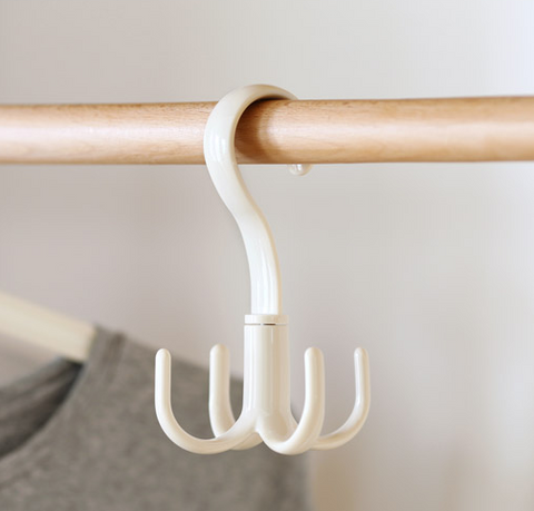 Rotary hanger, scarf, tie, scarf, clothes hanger, multi-functional plastic hanger for household use and space saving