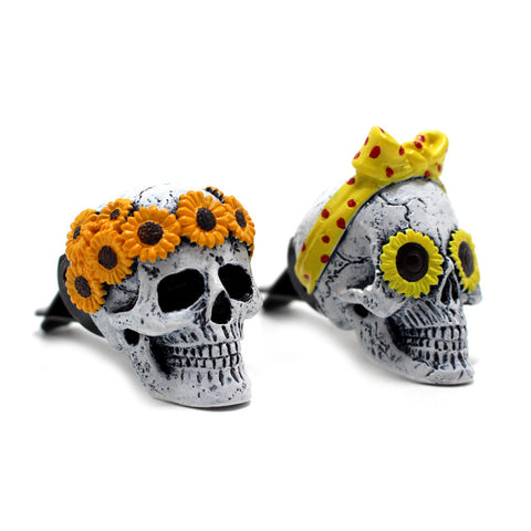 Car Air Freshener Vent Clip Car Aromatherapy Perfume Ghost Air Vent Two-Piece Car Interior Ornaments