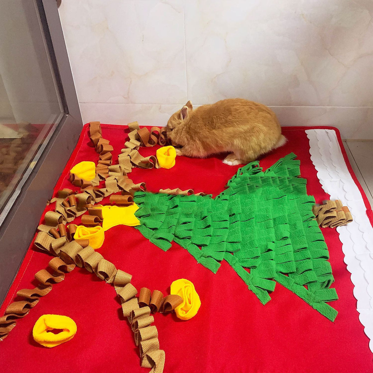 Washable Pet Dog Snuffle Mat Nose Smell Training Sniffing Pad Slow Feeding Food Dispenser Relieve Stress Christmas Tree Pattern